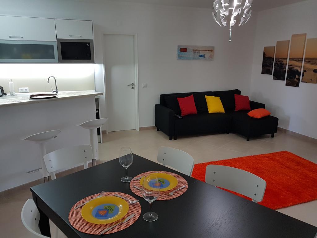 Apartamento Praia Fuzeta Exterior foto